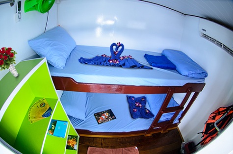 Manta Queen 5 twin bed cabin from Phuket dash Scuba (www.phuket-scuba.com), your personal Thailand liveaboard adviser