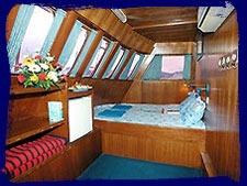 Marco Polo honeymoon suite from Phuket dash Scuba (www.phuket-scuba.com), your personal Thailand liveaboard adviser